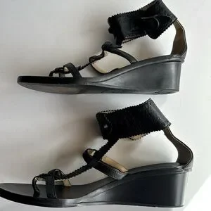Balenciaga | Shoes | Balenciaga Black Sandals Sleek Design  display picture 1